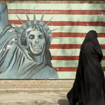 Враг, враг друга, друг врага: новые старые санкции против Ирана